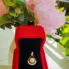 Élégant pendentif en perle d’eau douce et en cuivre plaqué or