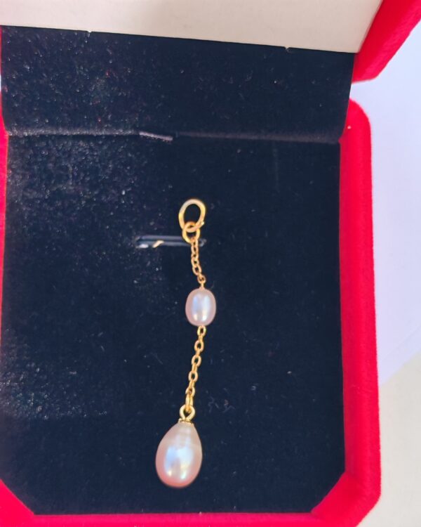 Collier pendentif perle violet champagne  plaqué or 14 carats