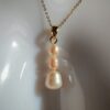2025/09/1000016362-scaled.jpg Collier pendentif perle plaqué or 14 carats