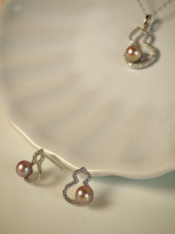 Collier pendentif perle violet argent sterling plaqué or blanc