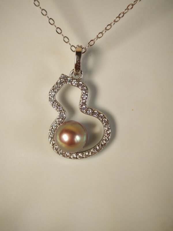 IMG_20260120_142312 Collier pendentif perle violet argent sterling plaqué or blanc