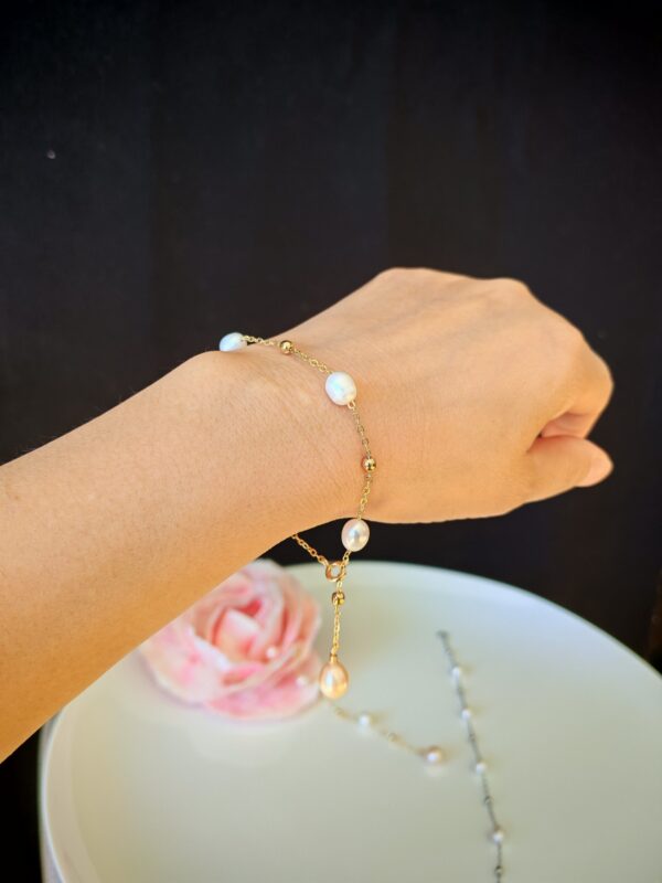 Bracelet pendentif perle d'eau douce  plaqué or 14 carats - cadeau femme