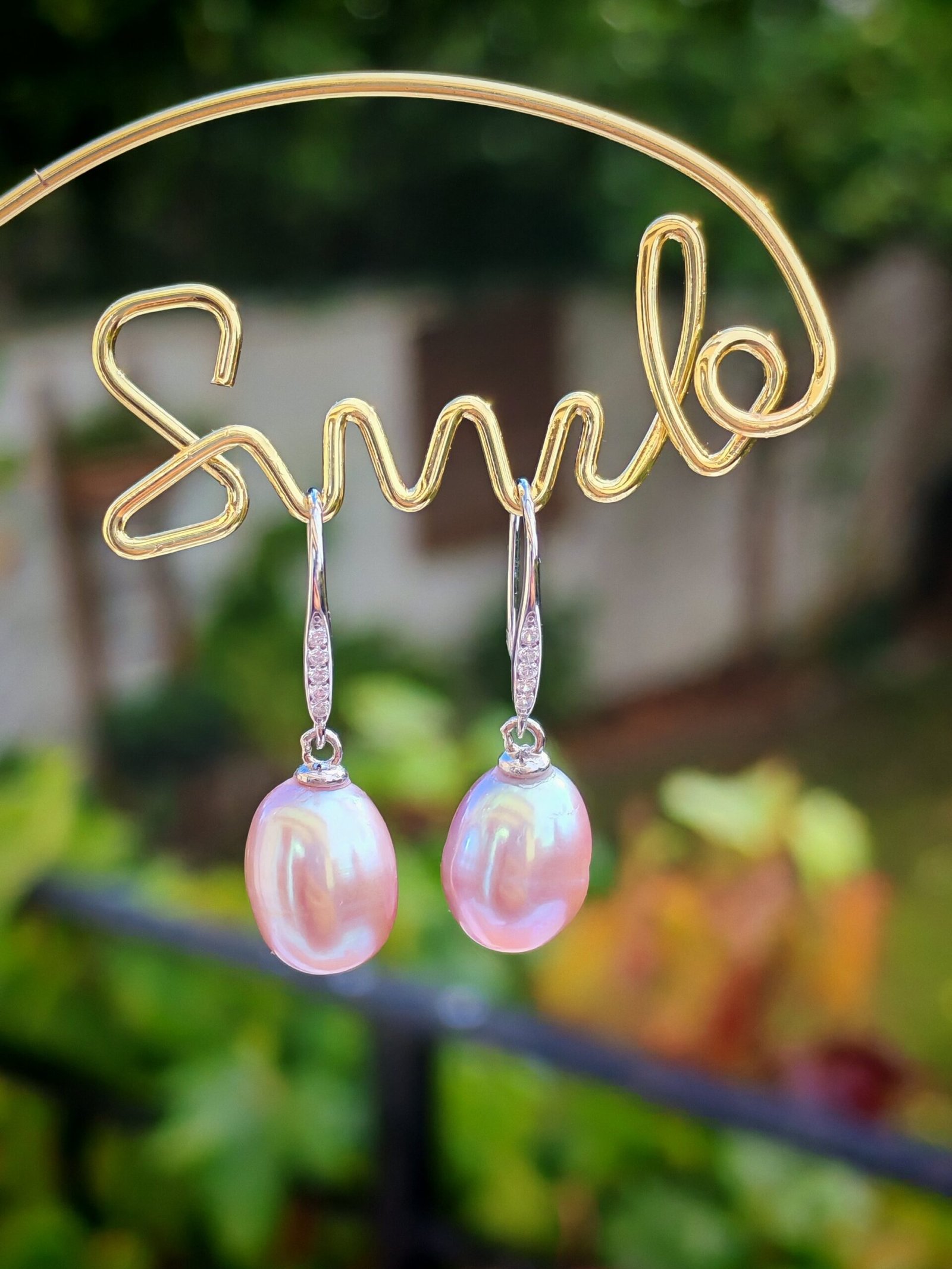 Boucles d'oreilles perle d'eau douce en argent, bijoux faits main, cadeau élégant pour femme – Argent 925 – Bijou fait main – Cadeau femme - Image 2