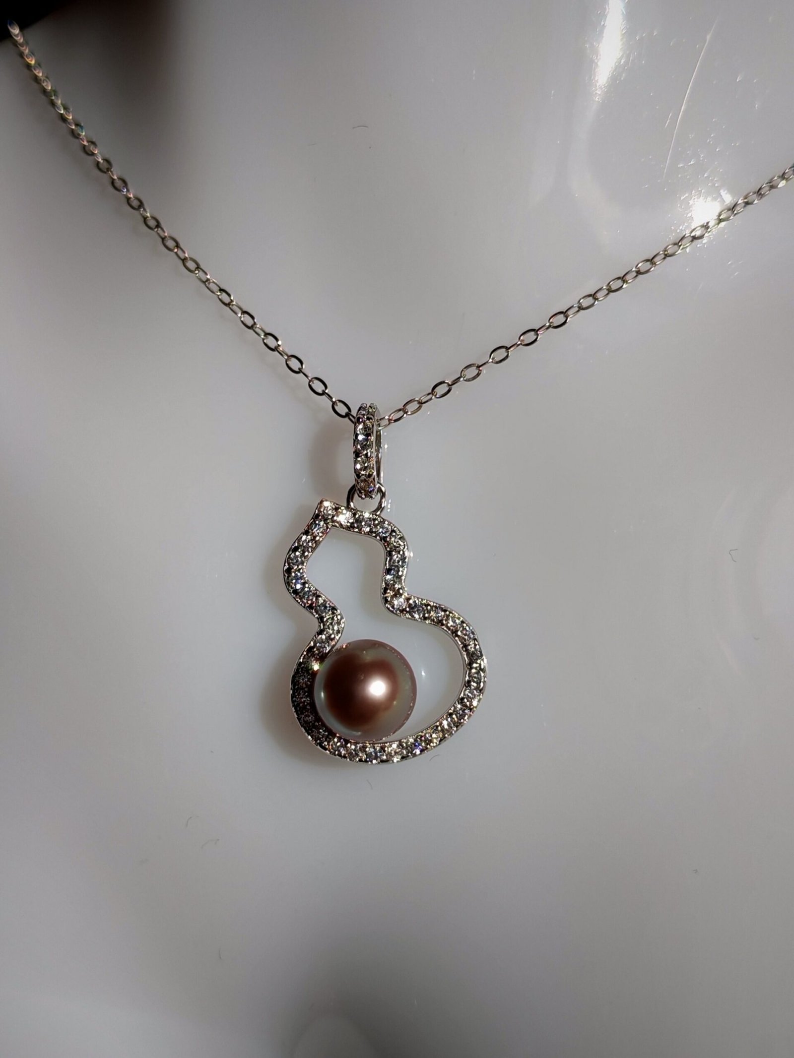 Collier pendentif perle violet argent sterling plaqué or blanc - Image 2
