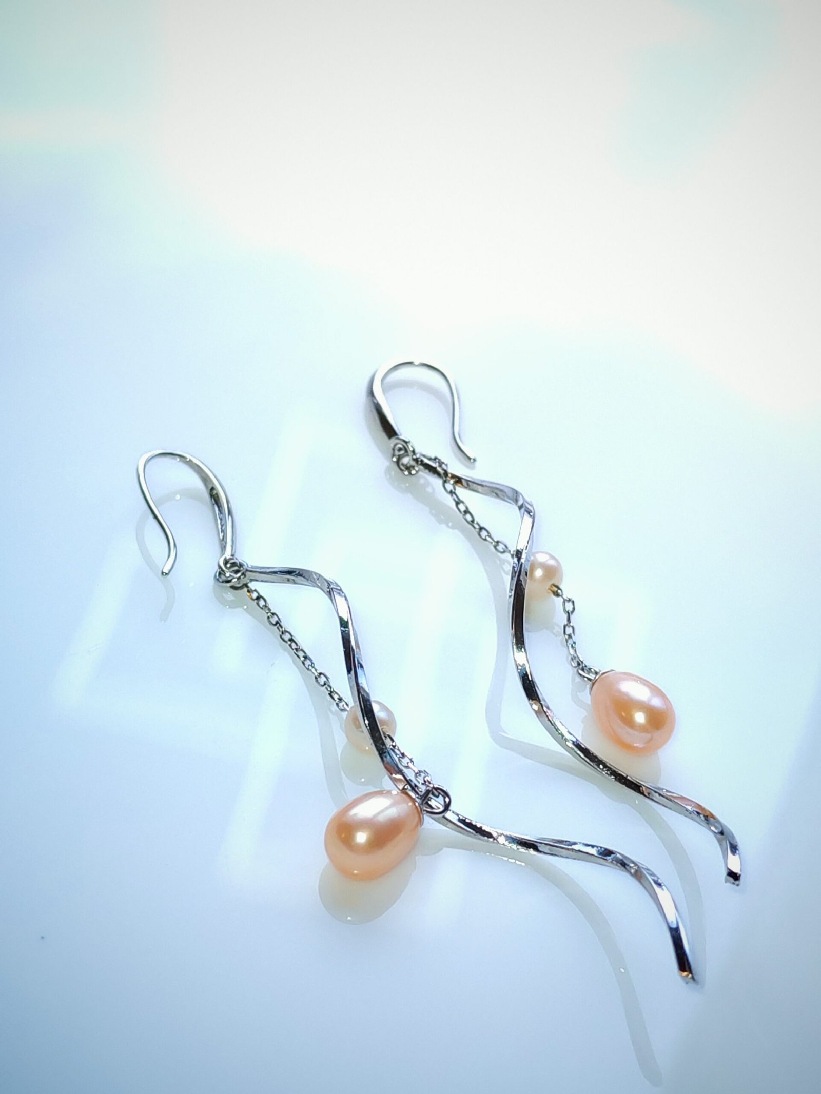 Boucles d'oreilles perle d'eau douce en argent, bijoux faits main, cadeau élégant pour femme – Argent 925 – Bijou fait main – Cadeau femme - Image 3