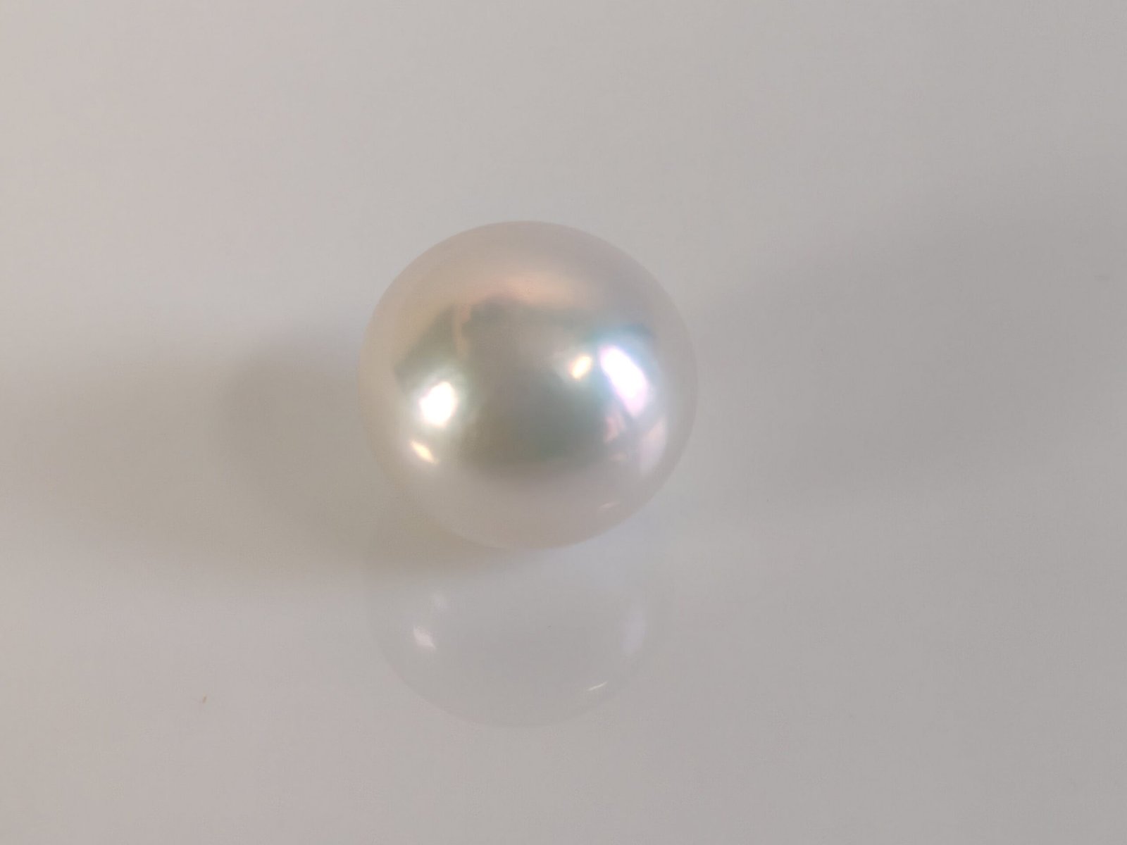 Perle de culture d'eau douce, blanche , ronde, 12. 7mm x 1pc