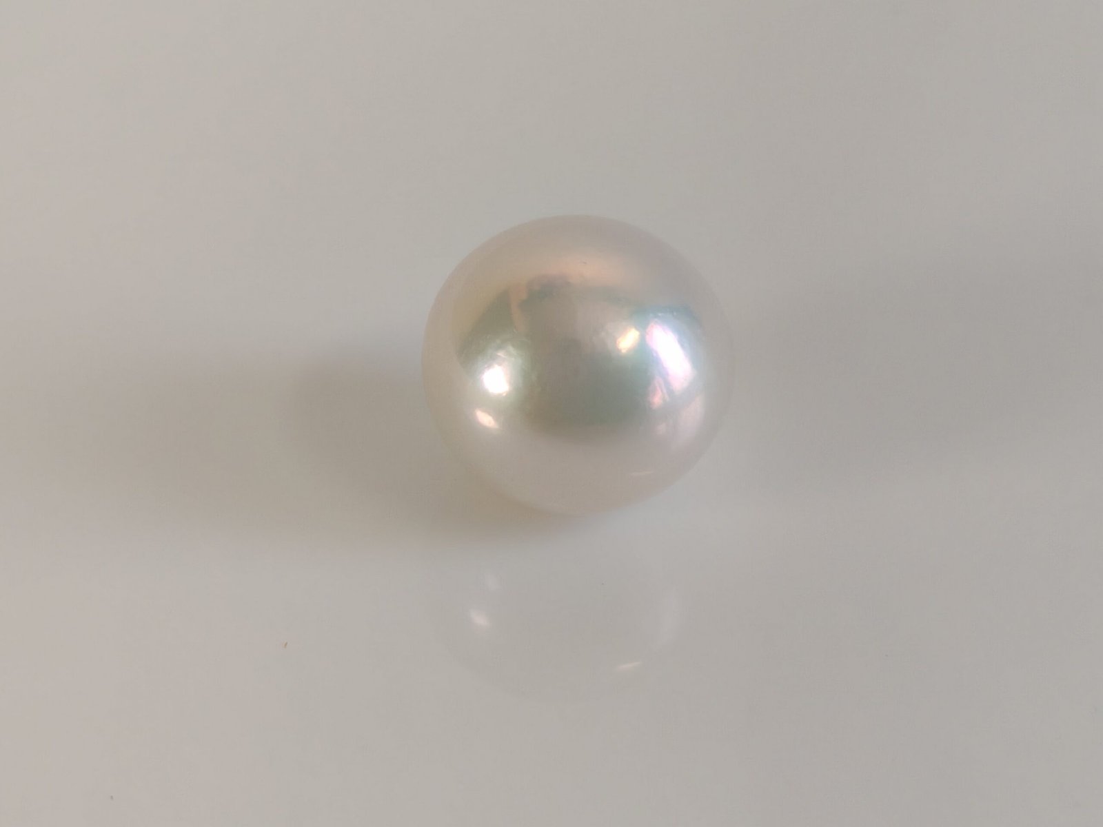 Perle de culture d'eau douce, blanche , ronde, 12. 7mm x 1pc - Image 2
