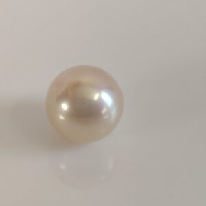 Perle de culture d'eau douce, blanche , ronde, 11. 7mm x 1pc -