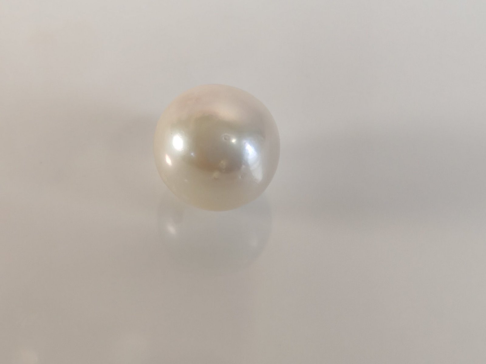 Perle de culture d'eau douce, blanche , ronde, 11. 9mm x 1pc - Image 3